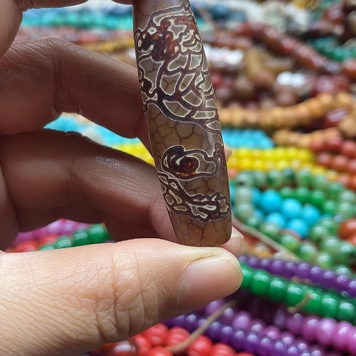 玛瑙/玉髓未镶嵌玛瑙项链。手链珠子