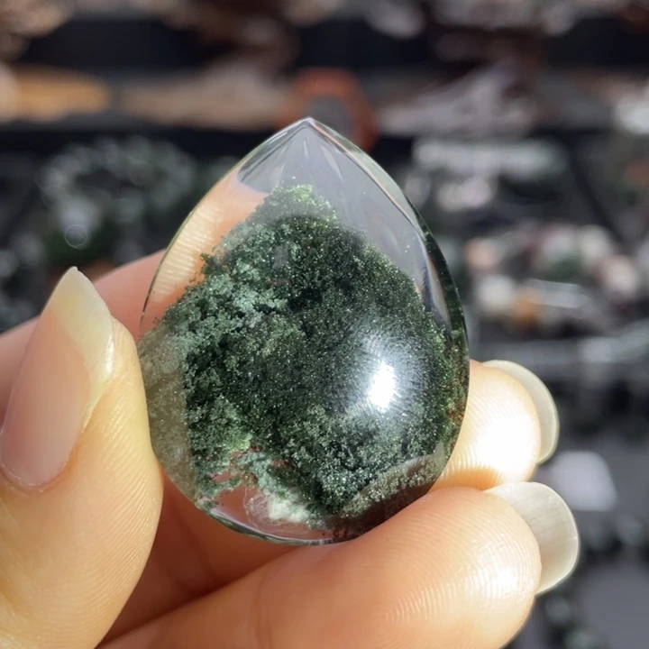 水晶未镶嵌颈饰绿幽灵吊坠定制