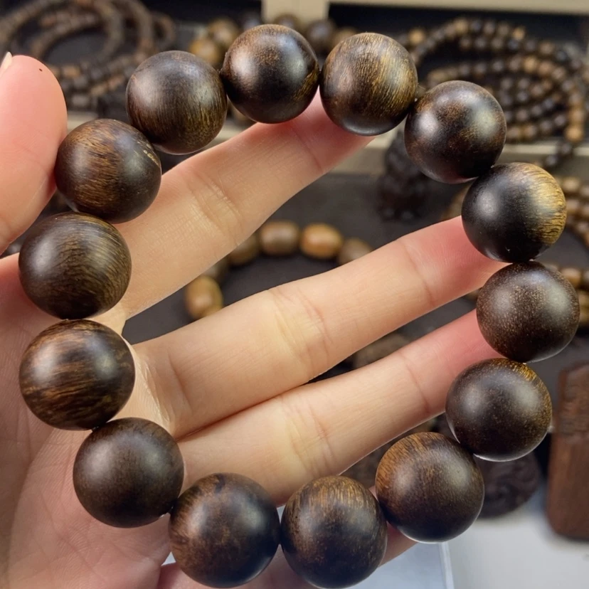 【闪购商品】沉香手串水*越南芽庄白奇楠留疤玉化