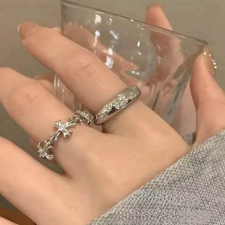 合金戒指 锆石十字架戒指女小众设计ins轻奢食指戒个性情侣对戒