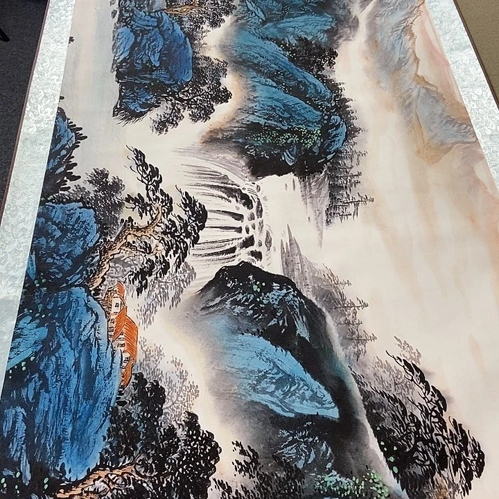 白轴横幅春山富水图