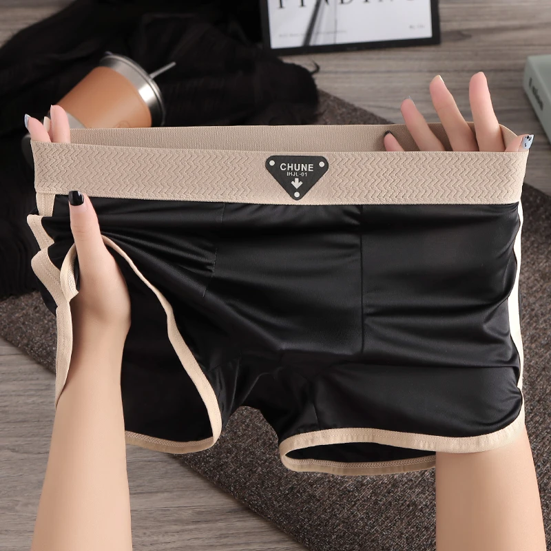 新款缎面冰丝纯色男士内裤舒适透气男款四角裤休闲无痕青年底裤衩