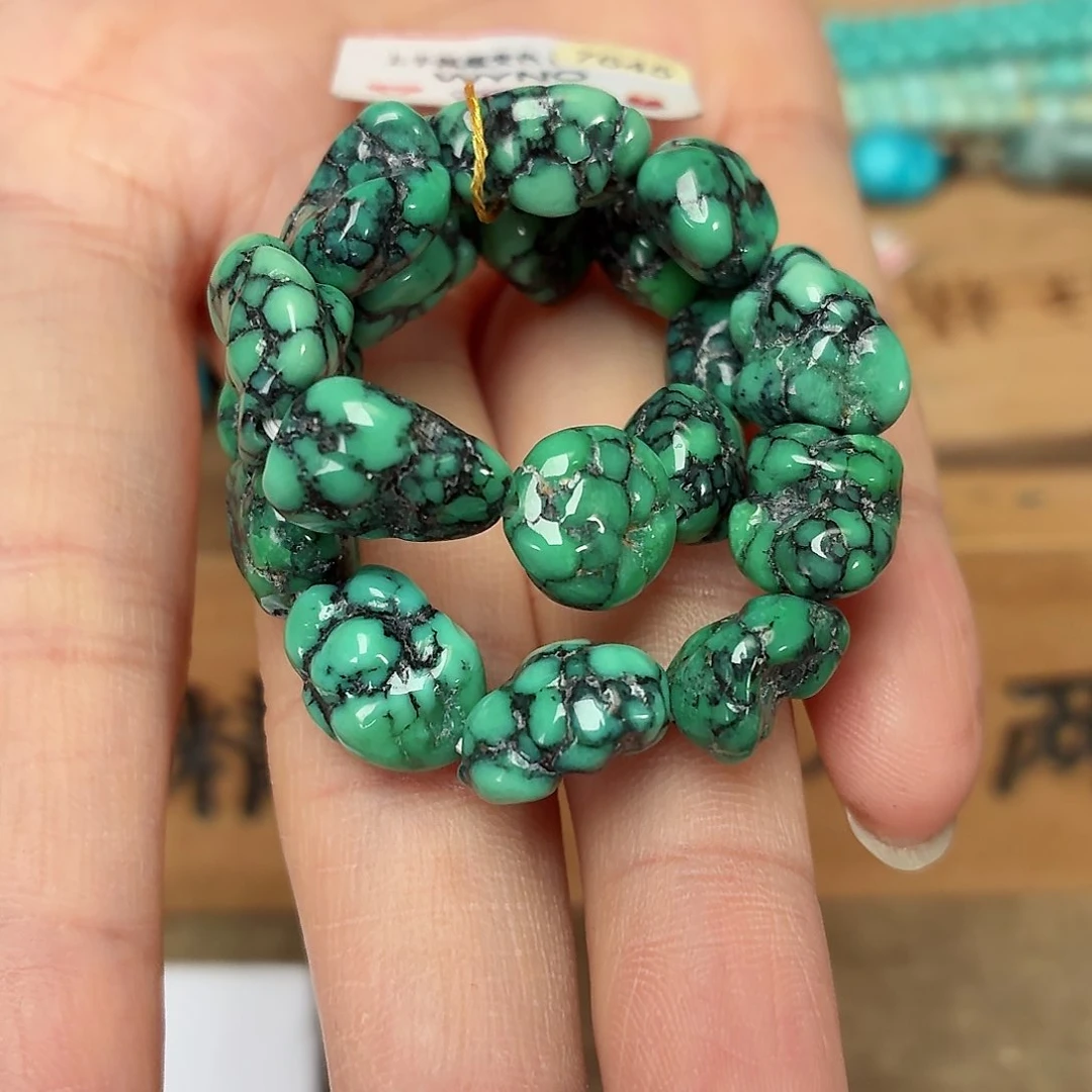 未镶嵌绿松石珠宝奇石