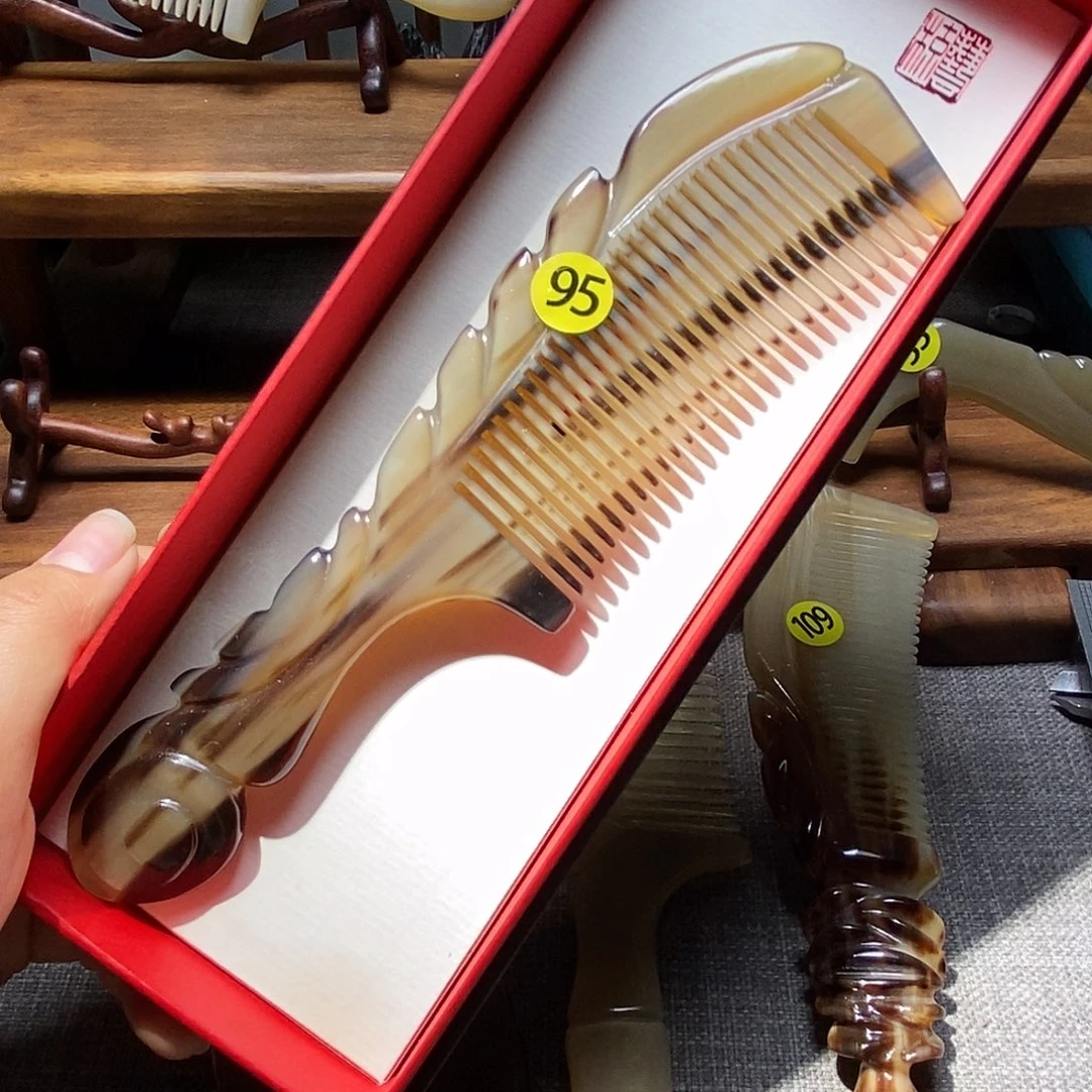 95 枫叶牛角梳牛角梳