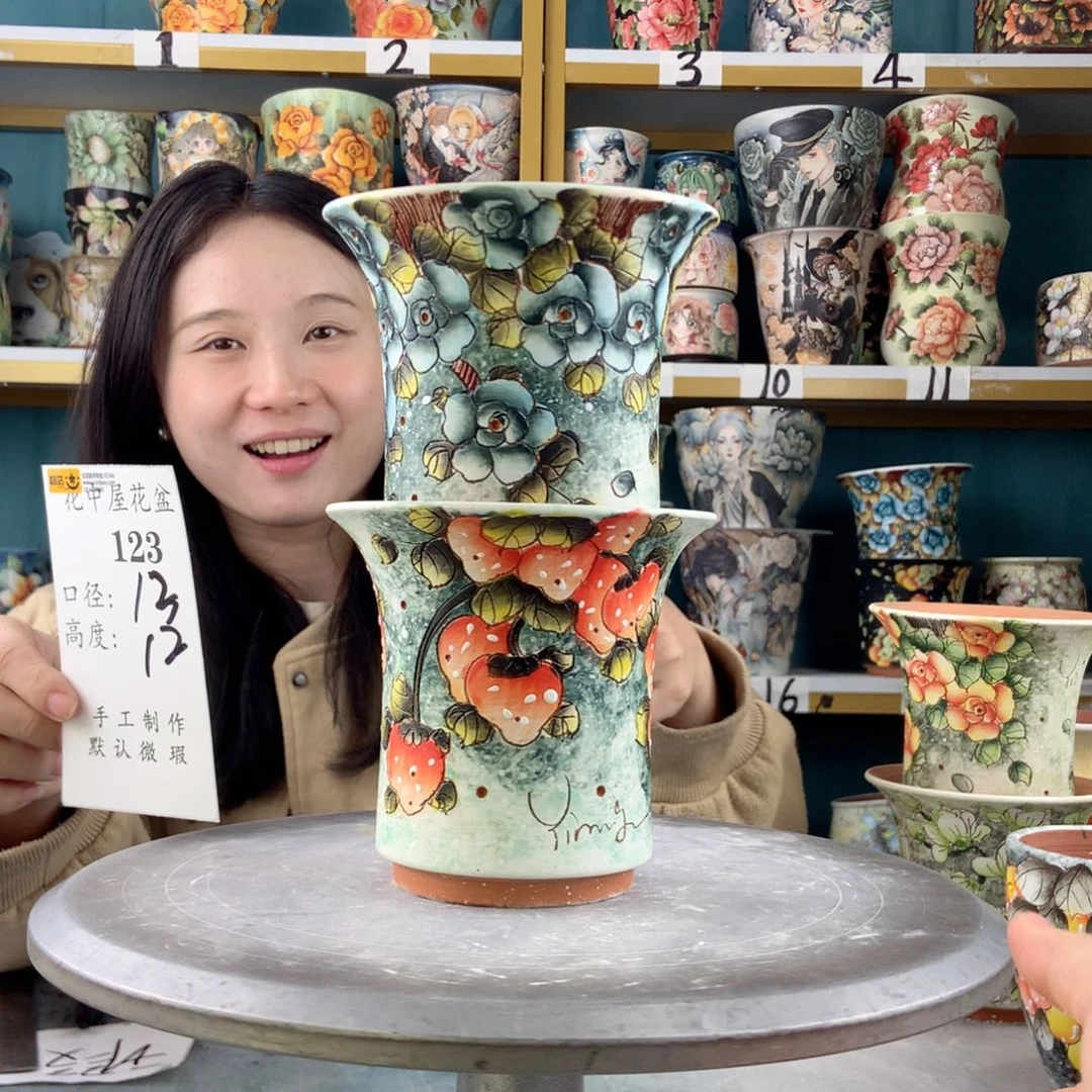 陶景德镇手工花盆123
