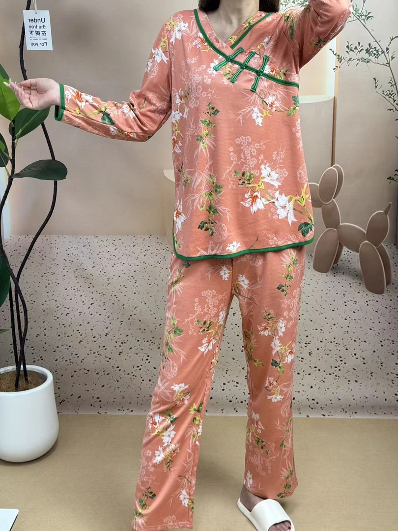 通用有弹性九分袖睡衣家居服套装春秋宽松碎花卡通