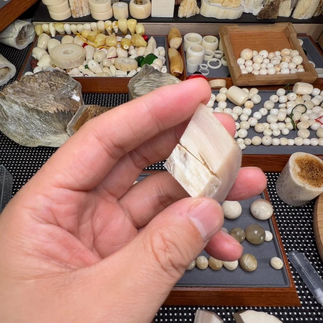 树脂制品特价处理