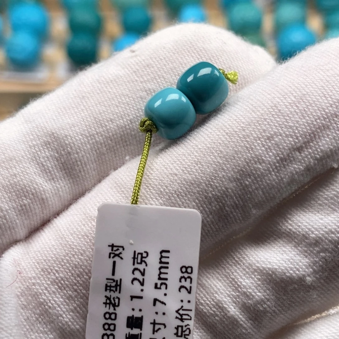 绿松石未镶嵌精品原矿高瓷绿松石