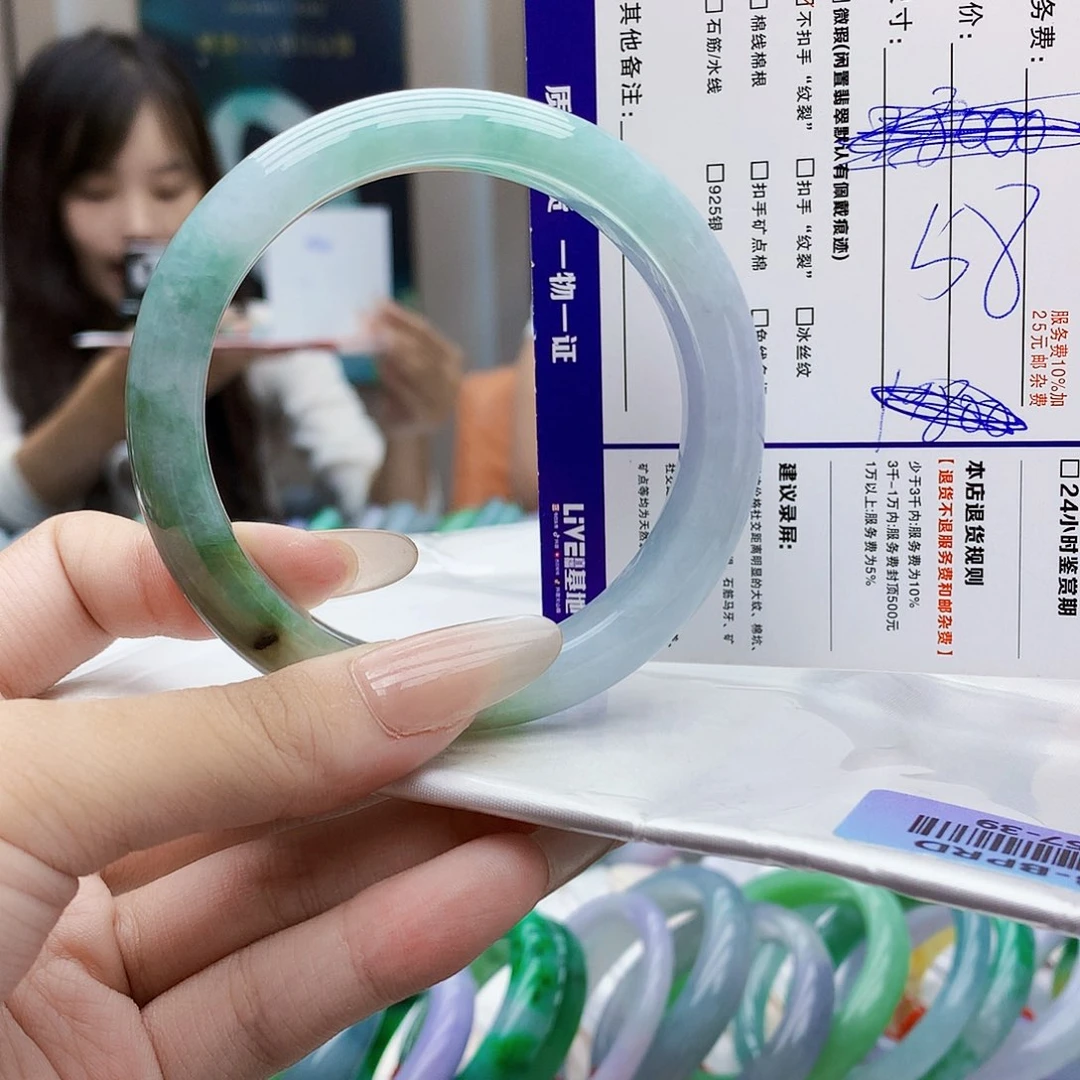 翡翠手镯未镶嵌g