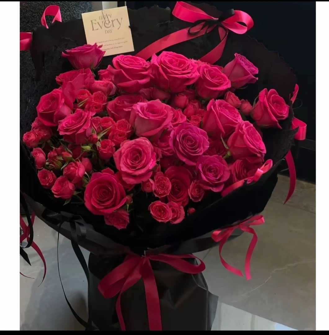 【莫奈花园】苏菲宝贝弗洛伊德玫瑰生日花束鲜花同城店配送女友闺蜜