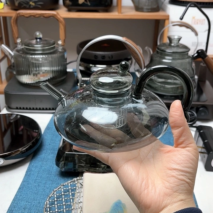 只****太鼠尾壶的烟灰色