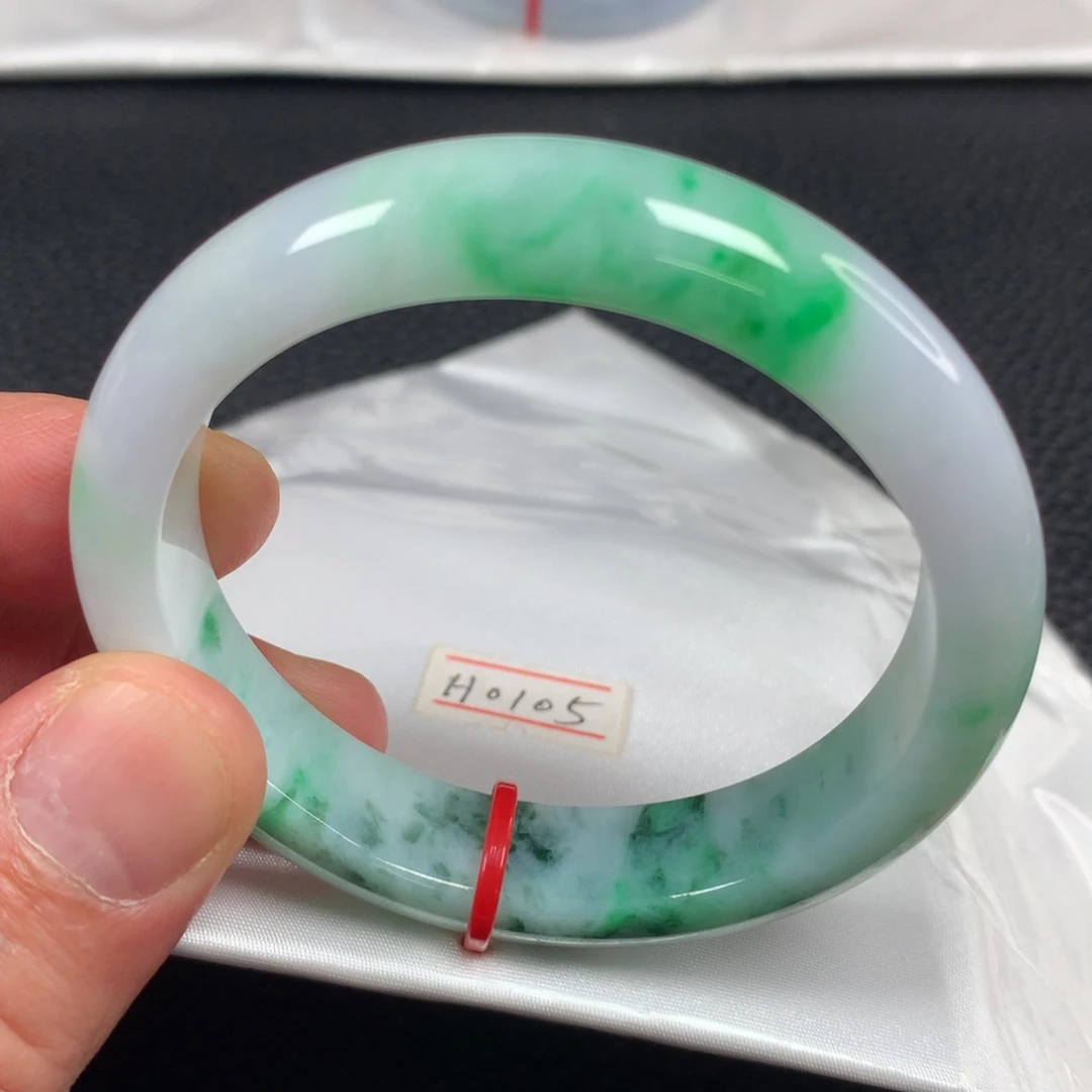 翡翠未镶嵌手镯天然翡翠手镯