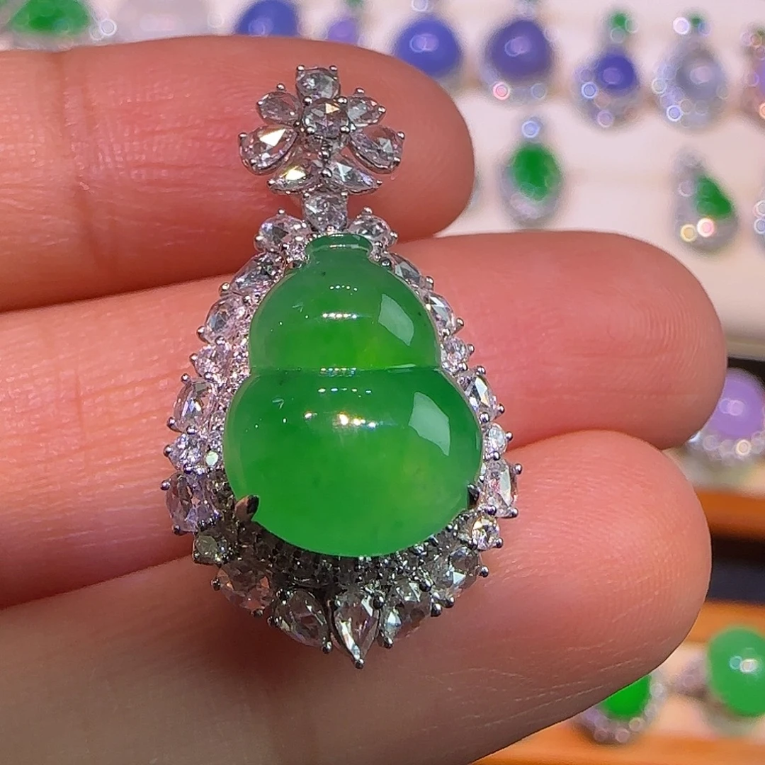 翡翠18K金镶嵌吊坠(不含链)