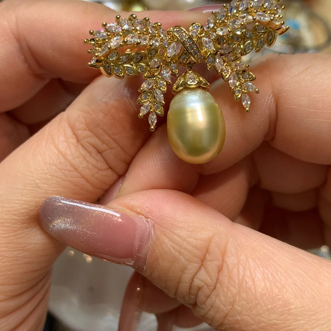 海水珍珠胸饰未镶嵌