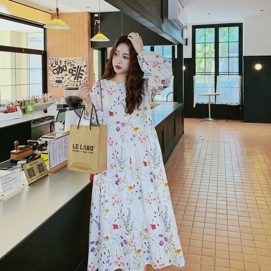 显瘦减龄气质长裙多巴胺碎花泡泡袖连衣裙女秋2025新款时尚法式风