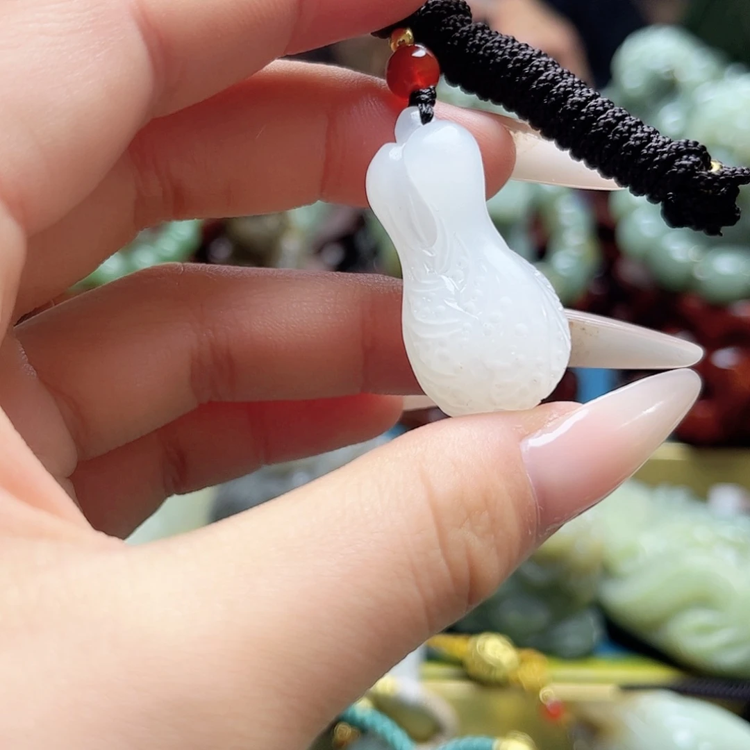 和田玉挂件未镶嵌