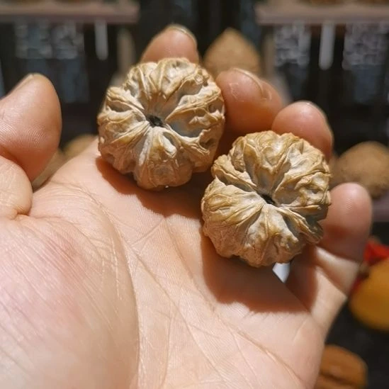 桃核吊坠32/35/32.5/33雪花凹底
