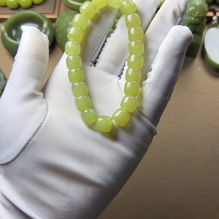 M***Y岫岩老玉（透闪石质玉）未镶嵌挂件