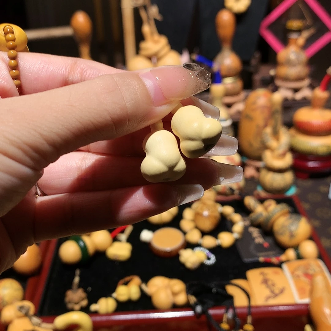 旅***大叶紫檀（黑酸枝木类）