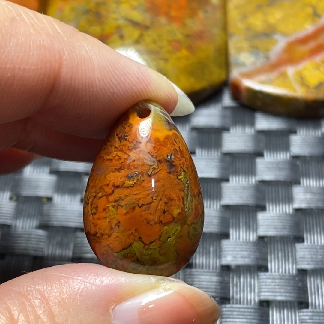 玛瑙/玉髓挂件未镶嵌