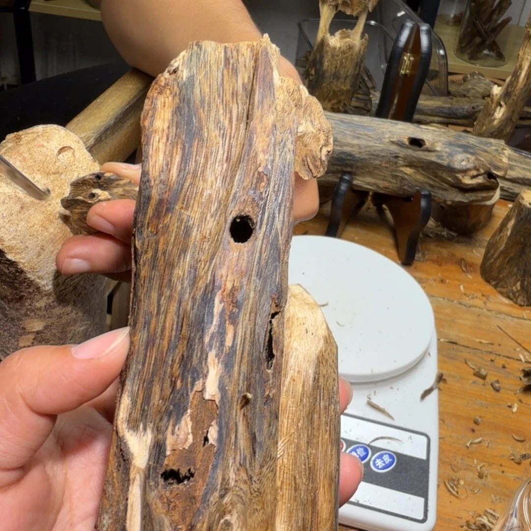 棋楠沉香白奇块料80克