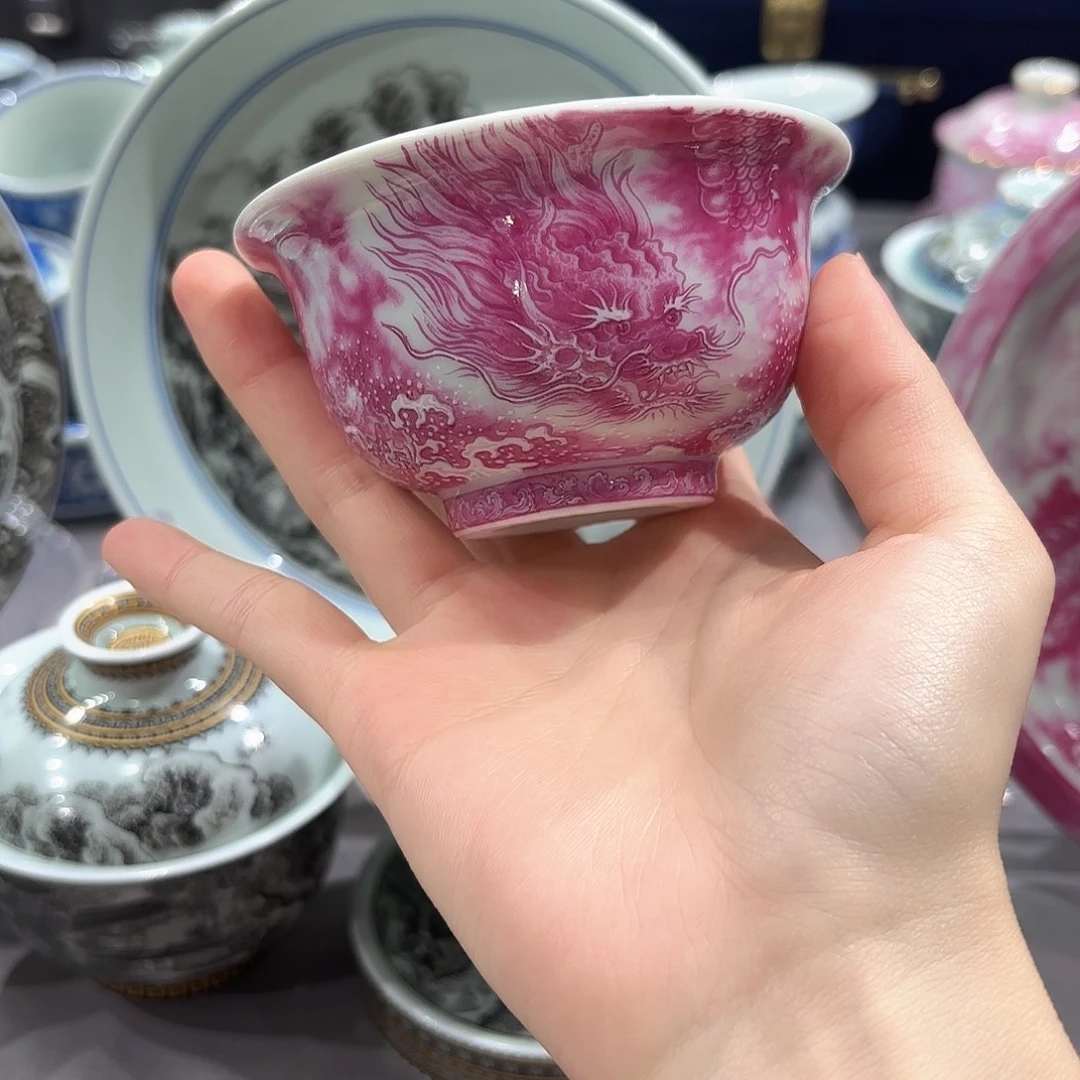 瓷片景德镇瓷器精品陈列展示