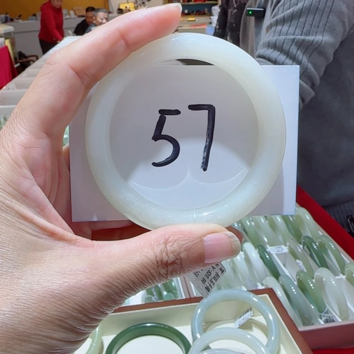 和田玉未镶嵌手镯636