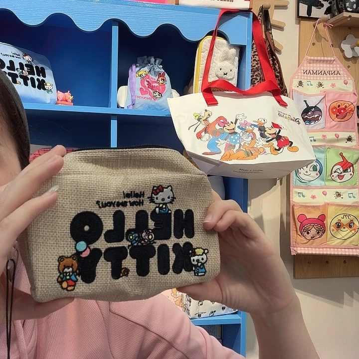 PU箱包收纳箱化妆包等