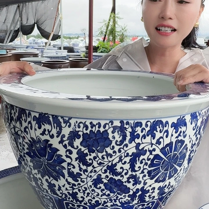 瓷片直径40，高24。。。