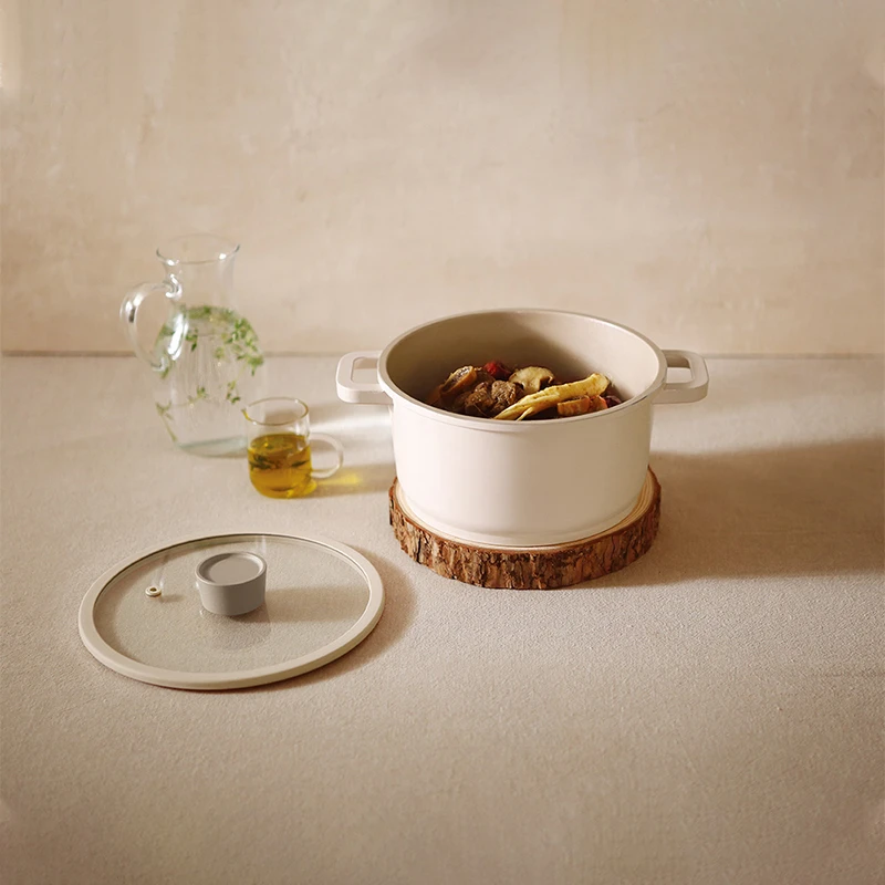 韩国进口伊丽莎白汤锅20-24cm陶瓷熔岩物理不粘不溢锅不扑锅