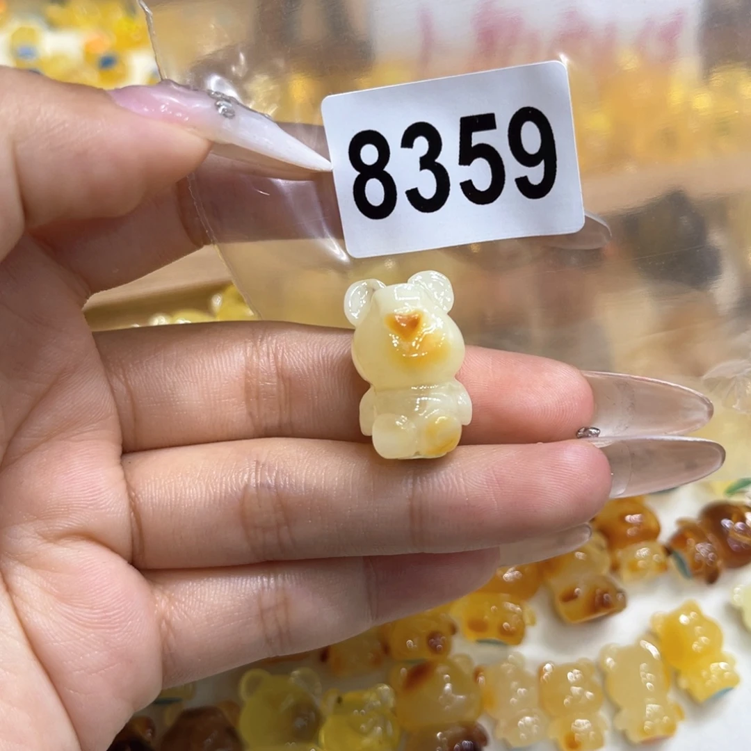 琥珀未镶嵌珠宝奇石