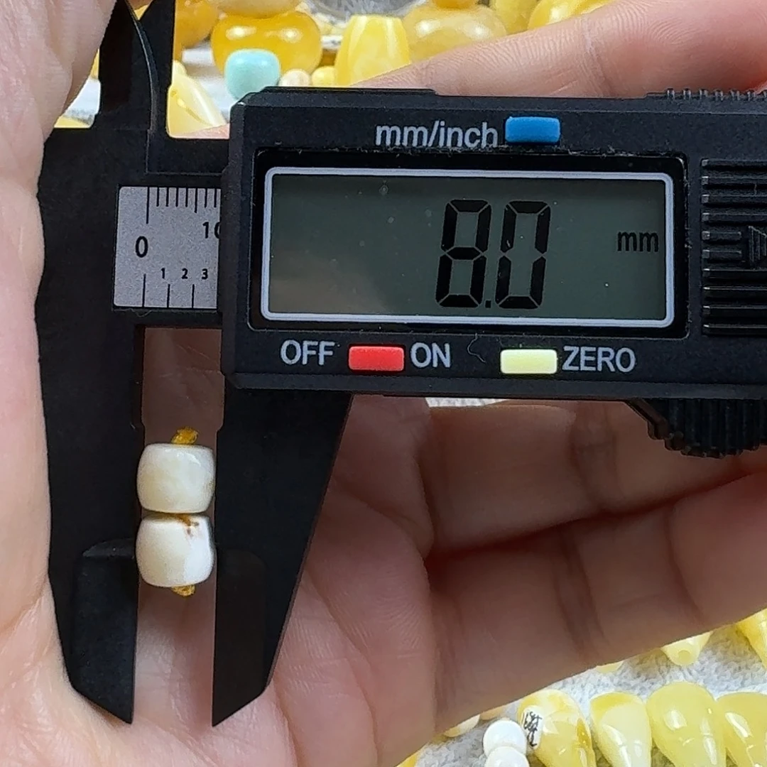 蜜蜡未镶嵌裸石39杂