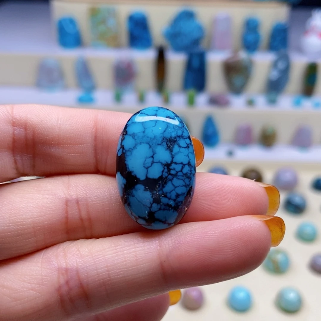 【闪购商品】未镶嵌绿松石珠宝奇石