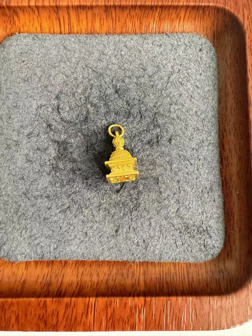 足金999 古法工艺菩提塔吊坠