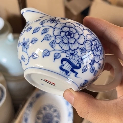 陶瓷手绘公道一个陶瓷