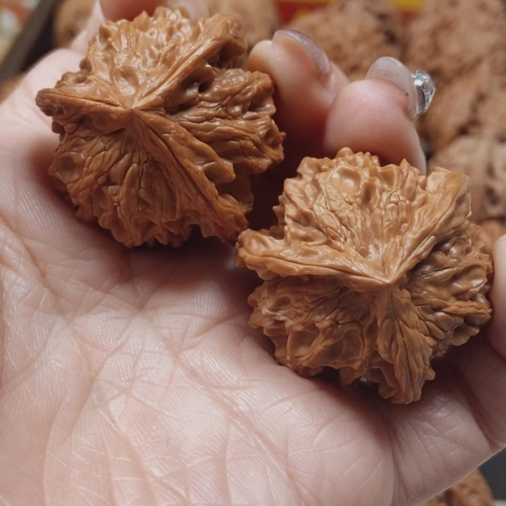 文玩核桃吊坠盘山