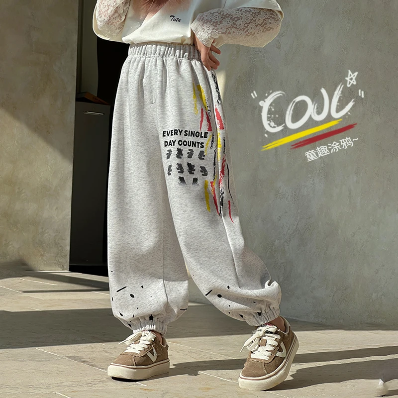 图图小象儿童休闲裤春季新款个性不规则彩印休闲宽松束脚裤BCK081