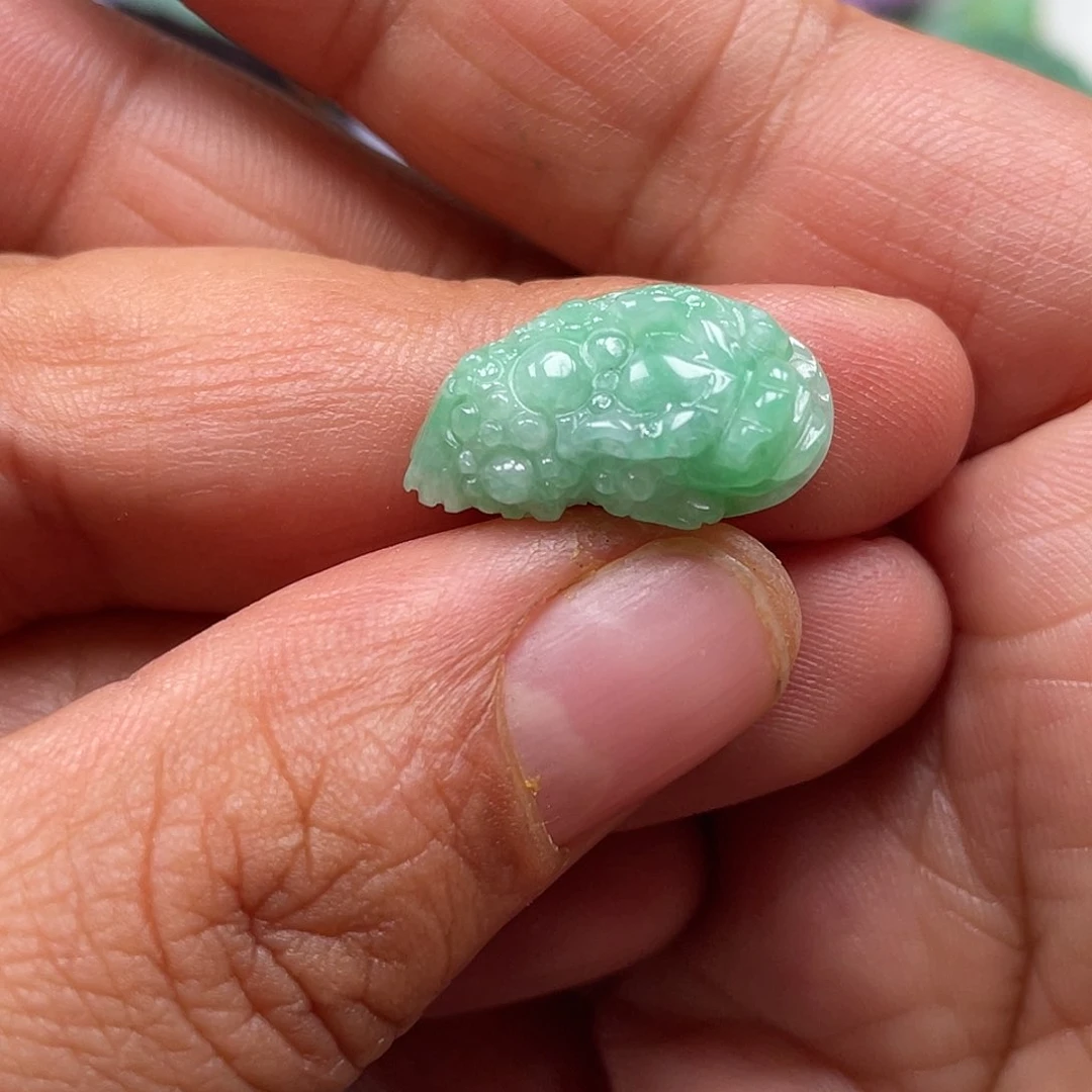 颈饰未镶嵌翡翠秋*翡玉缘翡翠