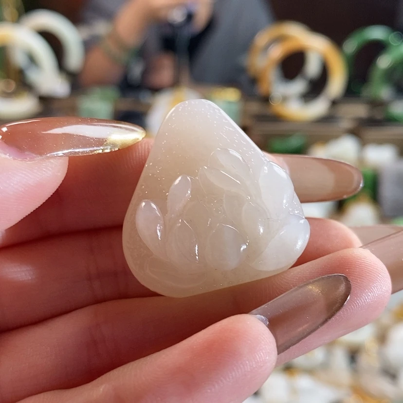 【闪购商品】和田玉吊坠未镶嵌