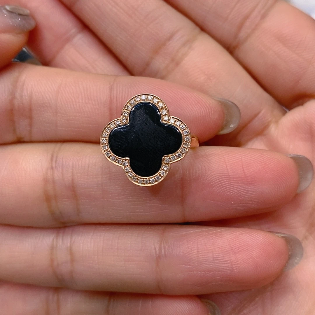 翡翠18K金镶嵌戒指