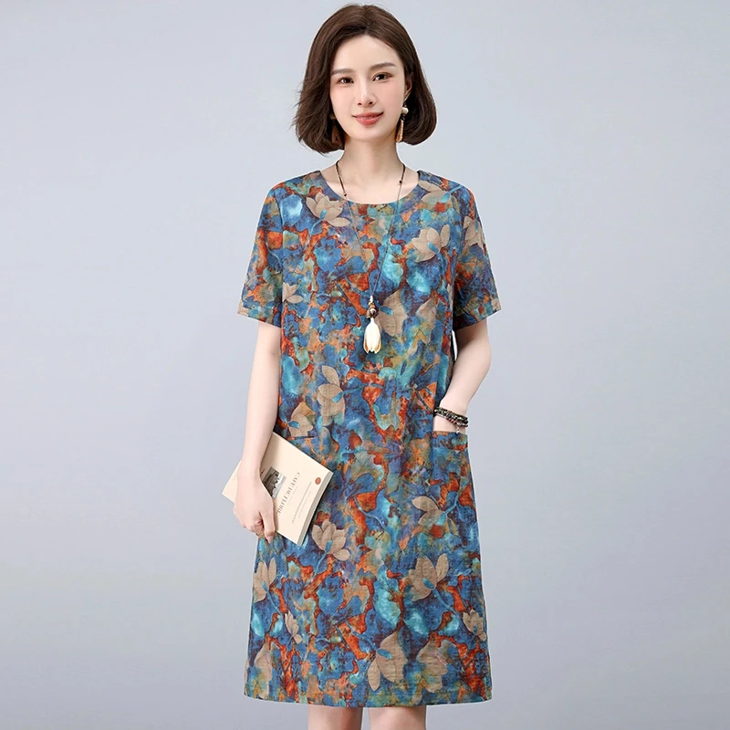 高端碎花连衣裙女2025夏季新款妈妈宽松显瘦遮肚洋气减龄中长裙子