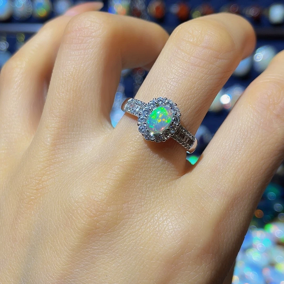 欧泊银S925镶嵌欧泊戒指贠*亮