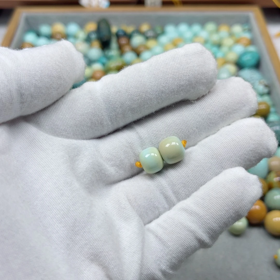 绿松石未镶嵌挂件