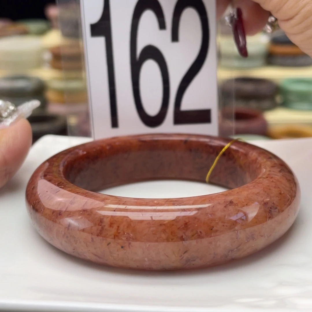 【闪购商品】石英质玉手镯未镶嵌