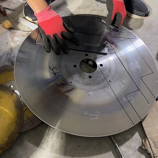 大哥看好下单闪电购5