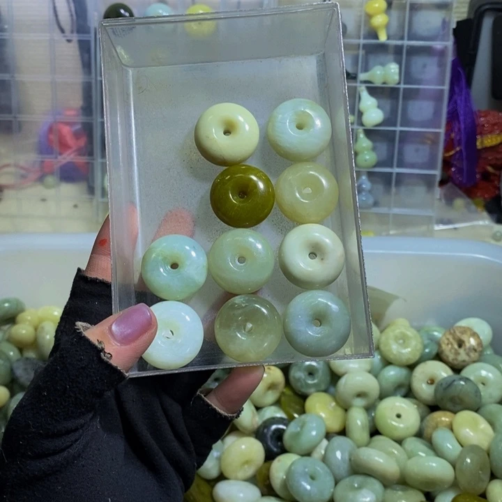 蛇纹石玉其他未镶嵌214