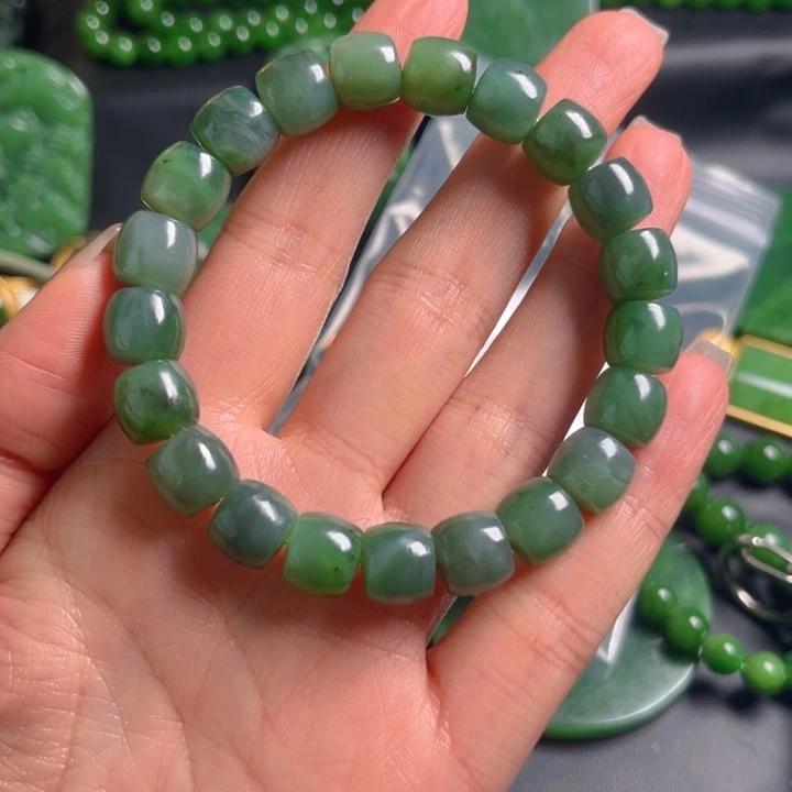 和田玉未镶嵌珠宝奇石