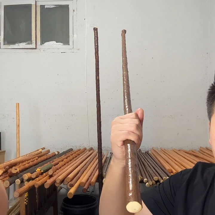 亿***行秦岭石山兔儿条鞭杆