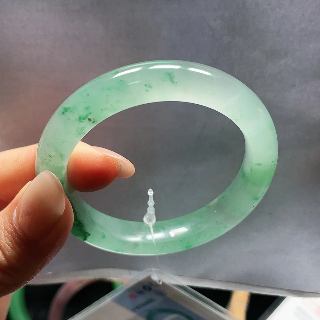 石英质玉手镯未镶嵌一一5152