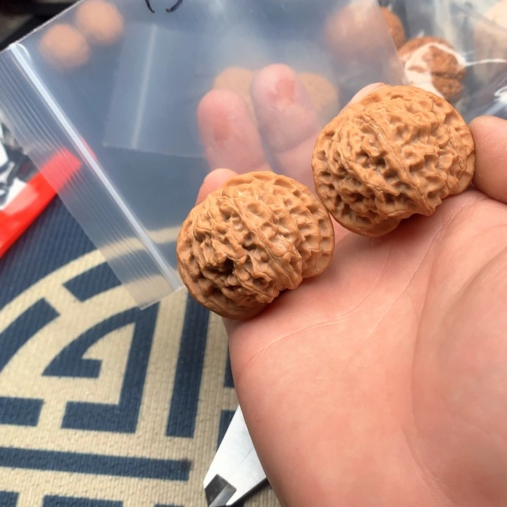 文玩核桃吊坠43苹果园154